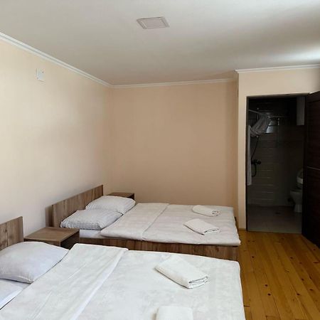 Eka'S Guest House 메스티아 외부 사진