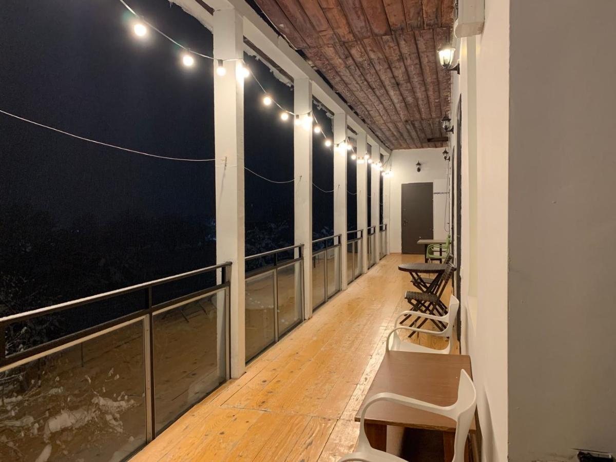 Eka'S Guest House 메스티아 객실 사진