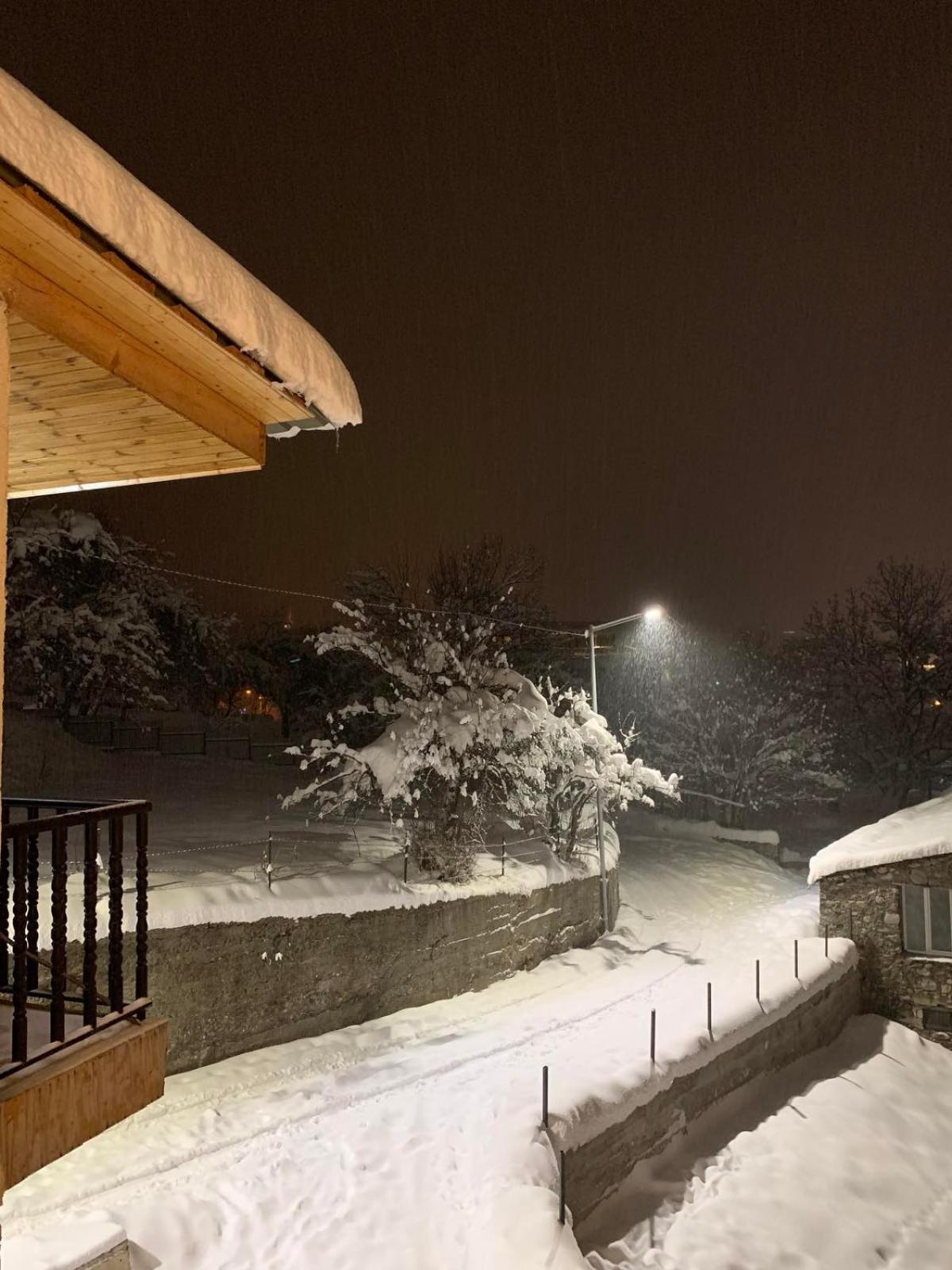 Eka'S Guest House 메스티아 객실 사진